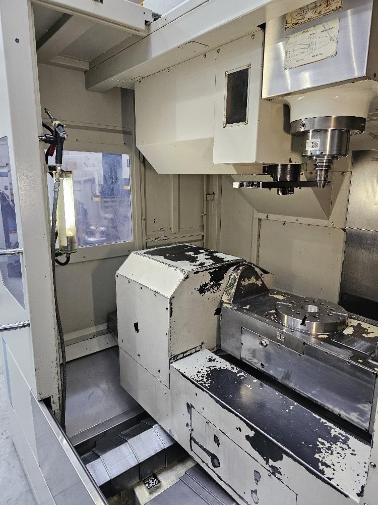 Machining Centres/Hardinge Bridgeport 5AX - 500